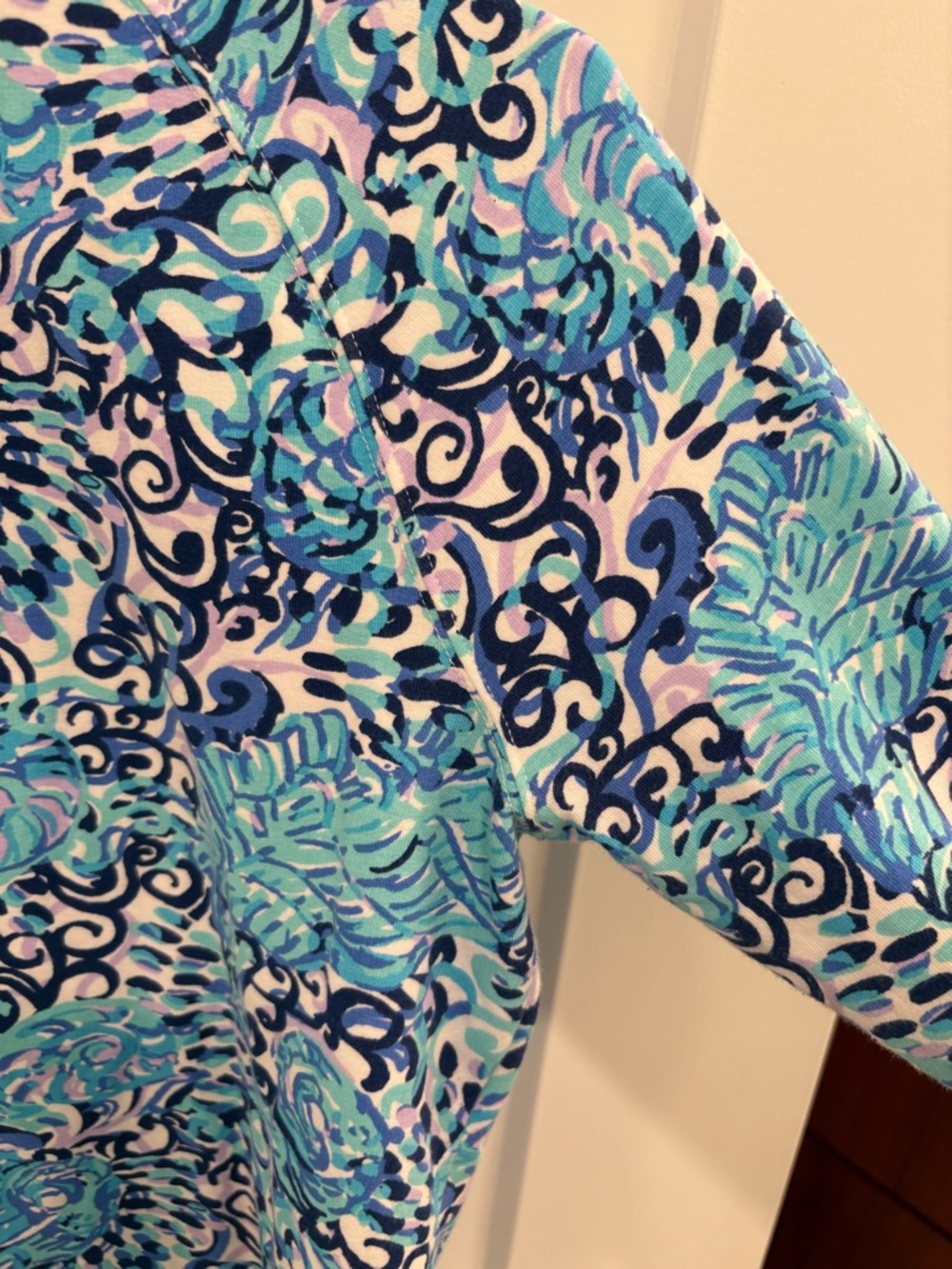 Lilly Pulitzer Janie Popover Light Aqua Spritz Seahorse Half Zip Sweatshirt XS - Picture 9 of 15